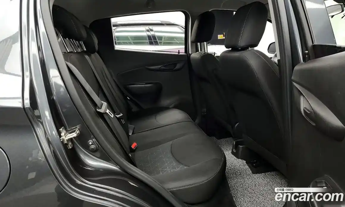 Chevrolet Spark 2019 1.0 Механическая в Москве № 38142, фото 16