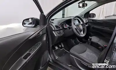 Chevrolet Spark 2019 1.0 Механическая в Москве № 38142, миниатюра 5