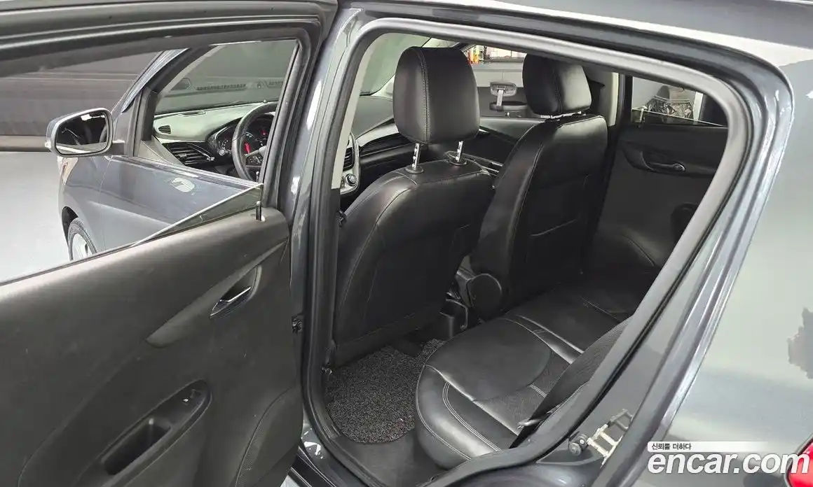 Chevrolet Spark 2017 1.0 Автомат в Москве № 39199, фото 3