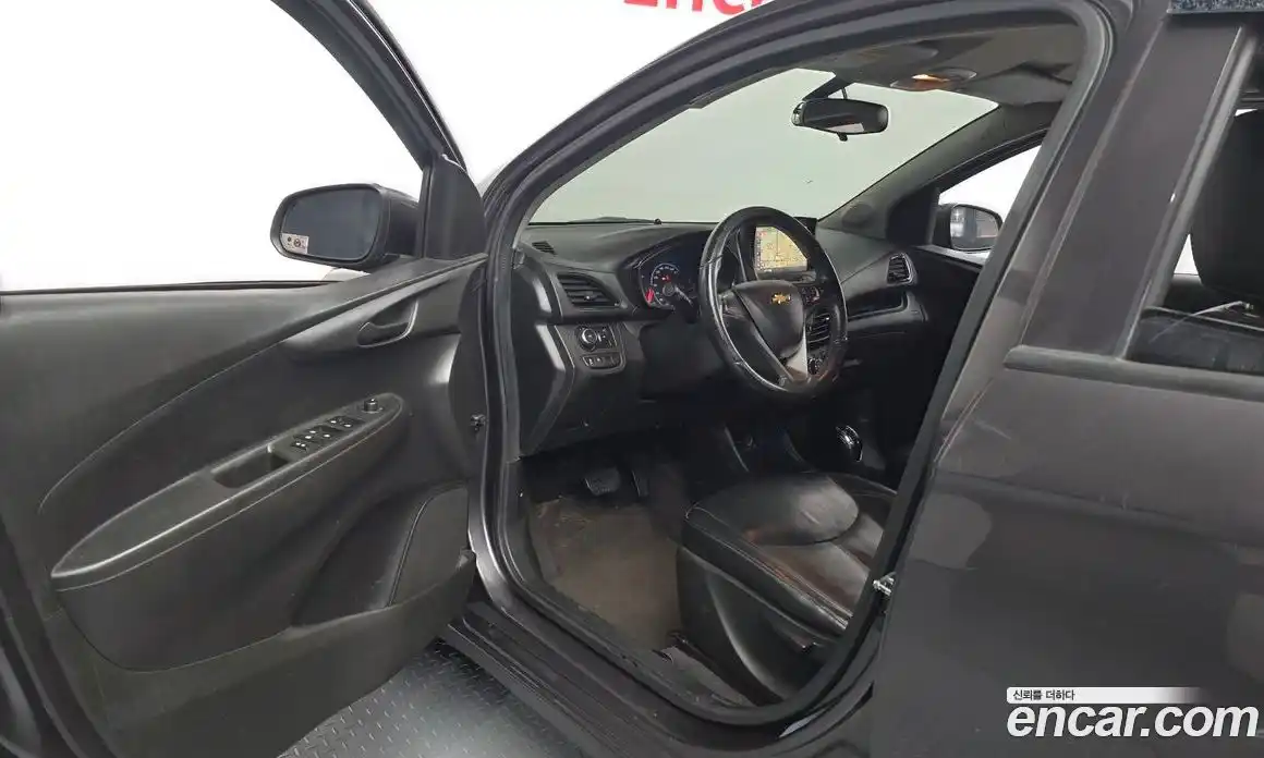 Chevrolet Spark 2016 1.0 Автомат в Москве № 39787, фото 13