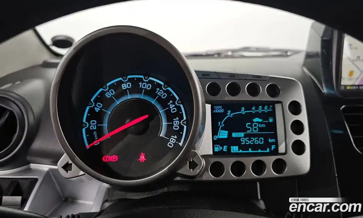 Chevrolet Spark 2012 1.0 Автомат в Москве № 39931, фото 17