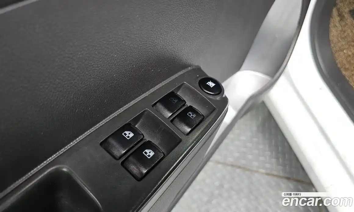 Chevrolet Spark 2012 1.0 Автомат в Москве № 39931, фото 19