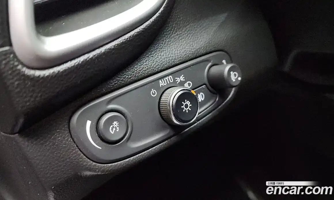 Chevrolet Trax 2019 1.6 Автомат в Москве № 40755, фото 12