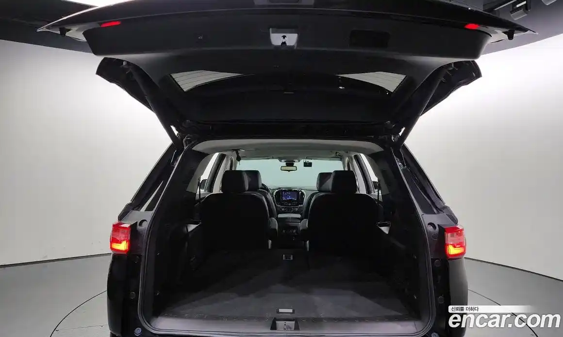 Chevrolet Traverse 2020 3.6 Автомат в Москве № 42019, фото 19