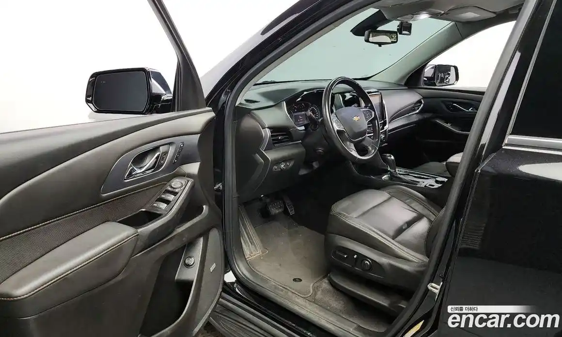 Chevrolet Traverse 2020 3.6 Автомат в Москве № 42019, фото 6