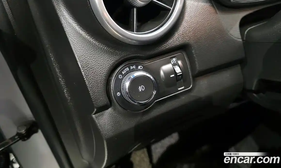 Chevrolet Trax 2016 1.4 Автомат в Москве № 42094, фото 16