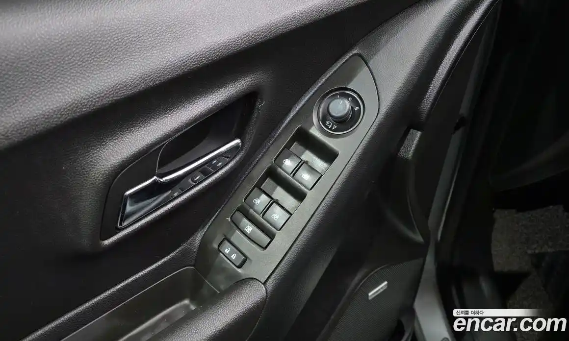 Chevrolet Trax 2016 1.4 Автомат в Москве № 42094, фото 18