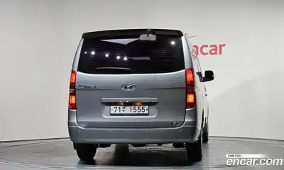 Hyundai Starex 2017 2.4 Автомат в Москве № 43549, миниатюра 8