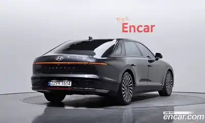Hyundai Grandeur 2023 2.5 Автомат в Москве № 46274, миниатюра 2