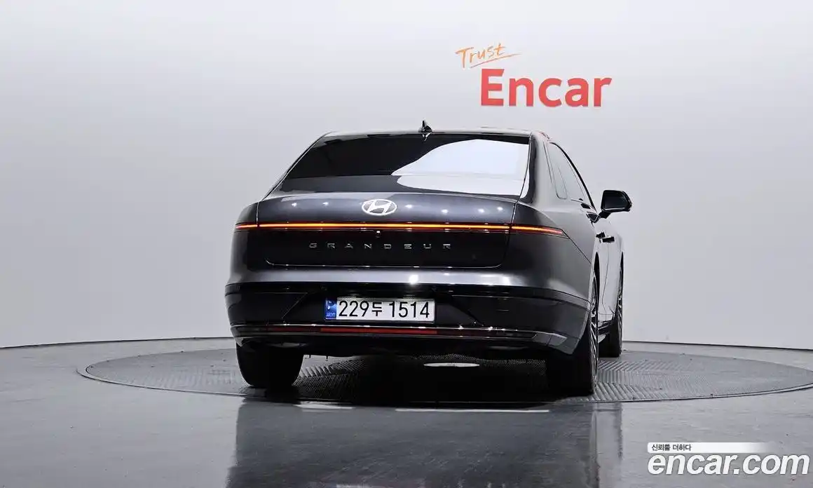 Hyundai Grandeur 2023 2.5 Автомат в Москве № 46274, фото 8