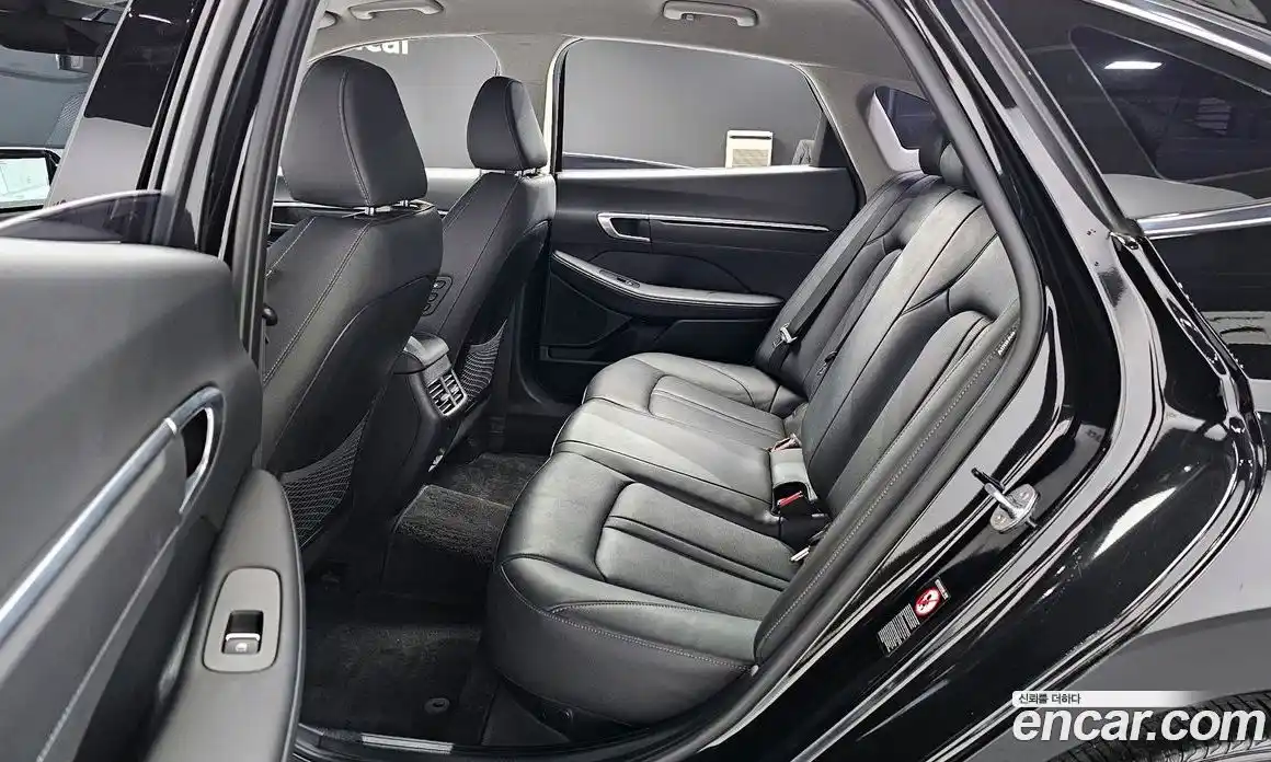 Hyundai Sonata 2022 2.0 Автомат в Москве № 48195, фото 1