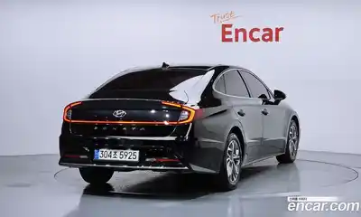 Hyundai Sonata 2022 2.0 Автомат в Москве № 48195, миниатюра 10