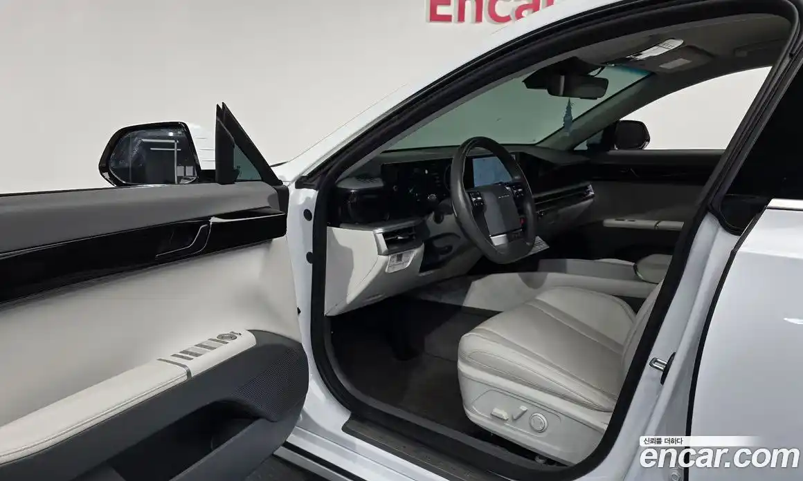 Hyundai Grandeur 2023 2.5 Автомат в Москве № 48675, фото 18