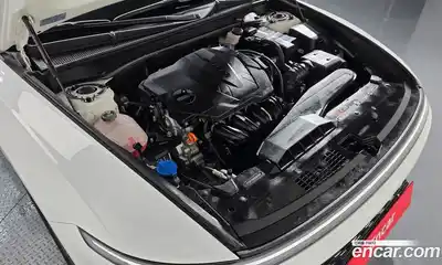 Hyundai Grandeur 2023 2.5 Автомат в Москве № 48675, миниатюра 8