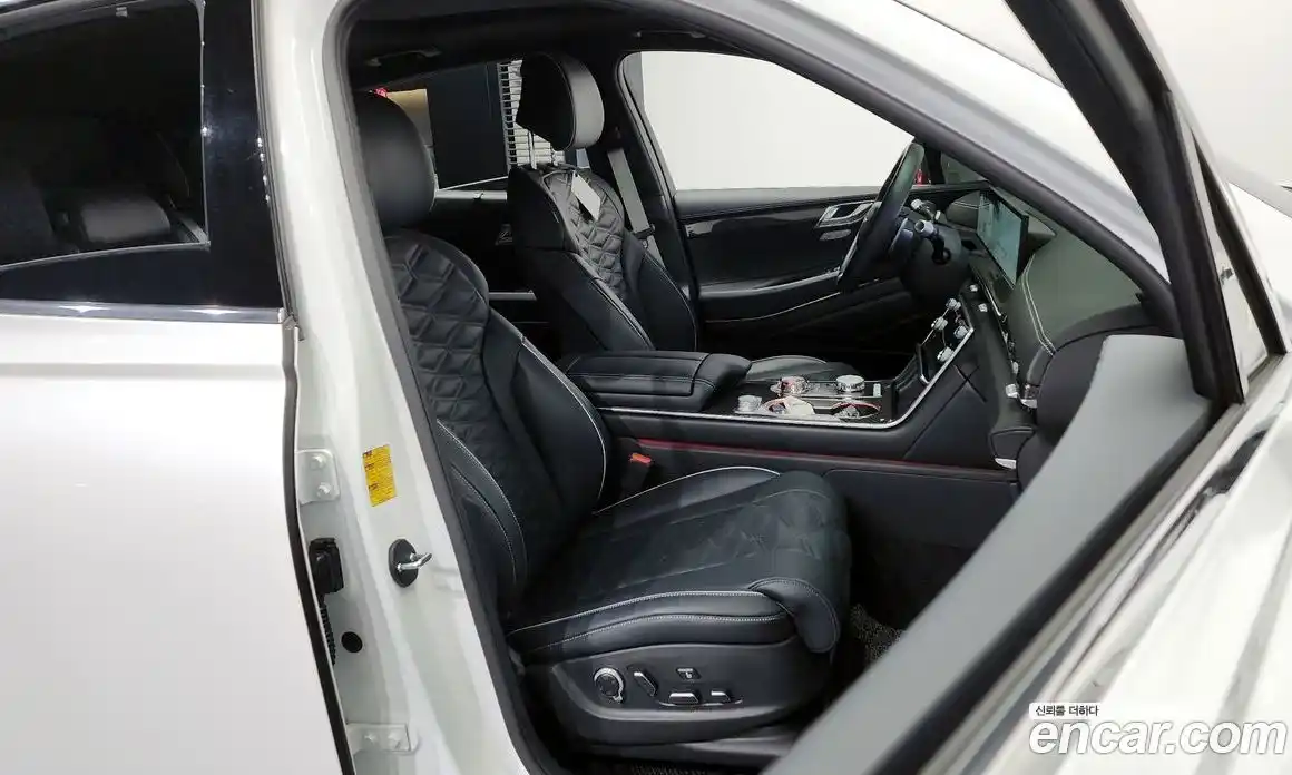 Genesis GV80 2024 2.5 Автомат в Москве № 57853, фото 17