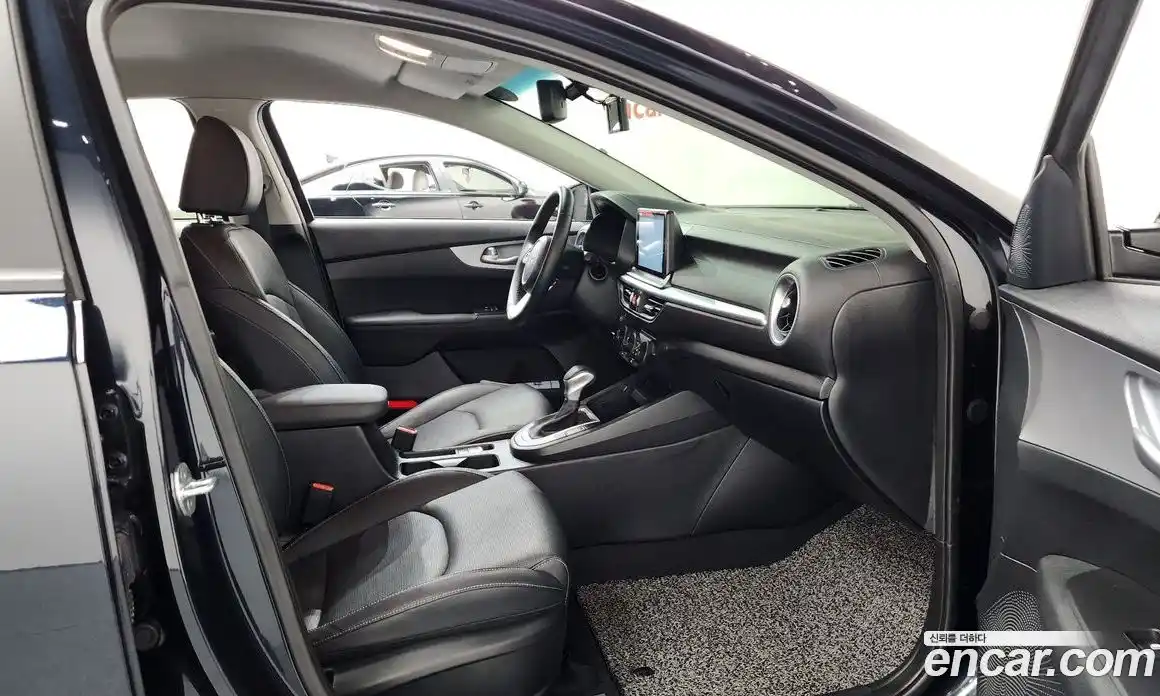 Kia K3 2022 1.6 Автомат в Москве № 9786, фото 17