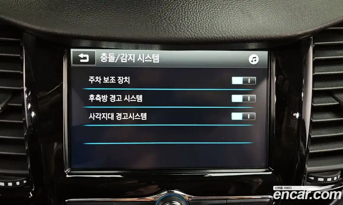 Chevrolet Trax 2018 1.4 Автомат в Москве № 103559, фото 20