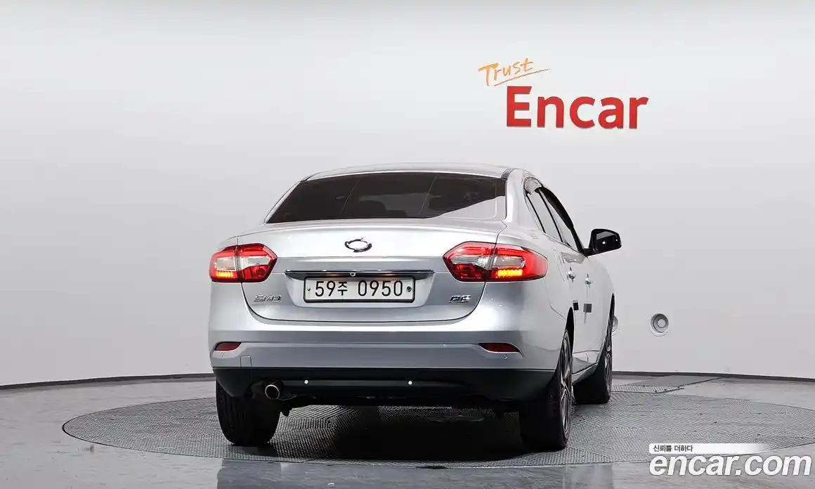 Renault SM3 2016 1.6 Автомат в Москве № 106574, фото 12