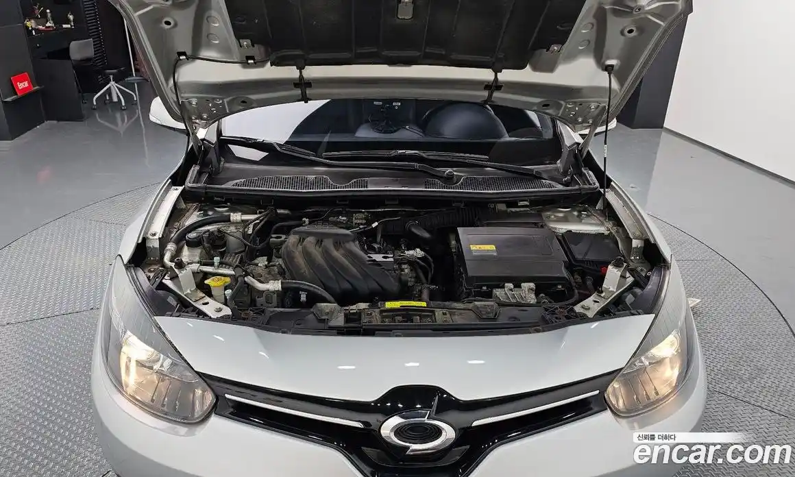 Renault SM3 2016 1.6 Автомат в Москве № 106574, фото 8