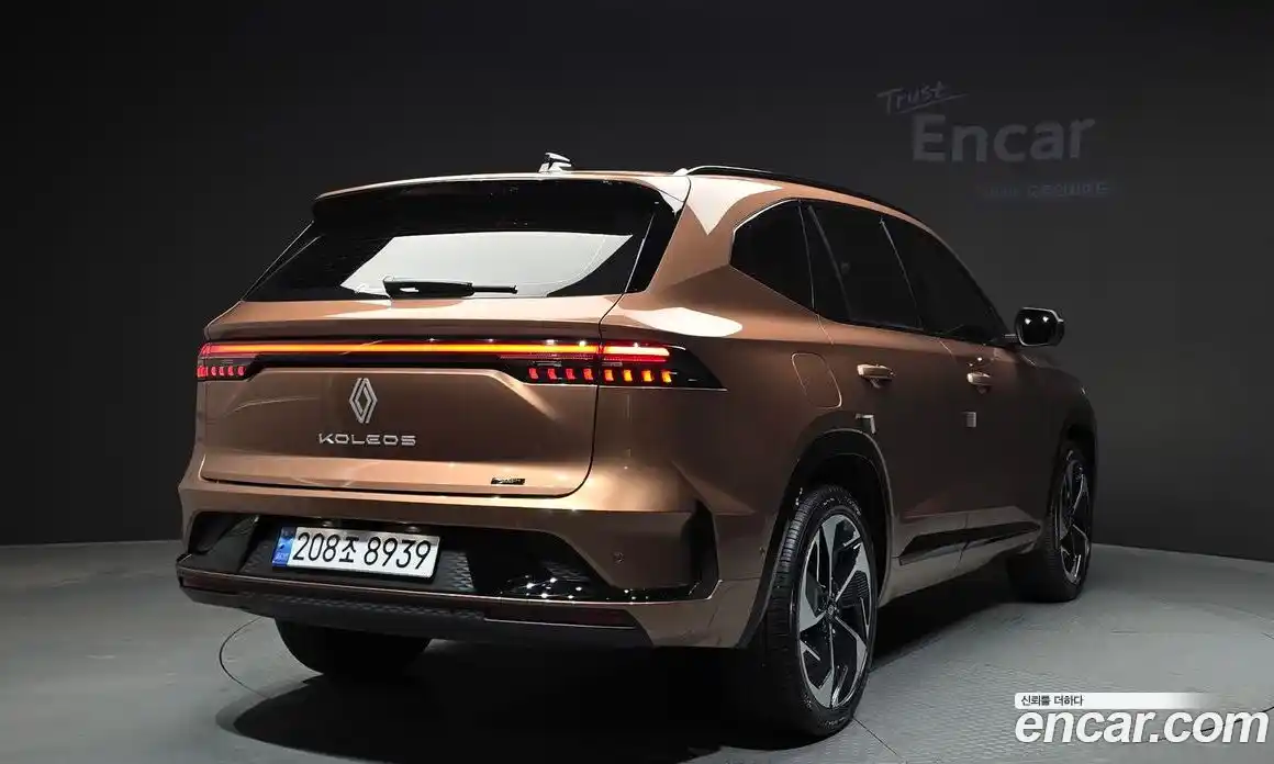 Renault Grand Koleos 2025 1.5 Автомат в Москве № 107267, фото 13