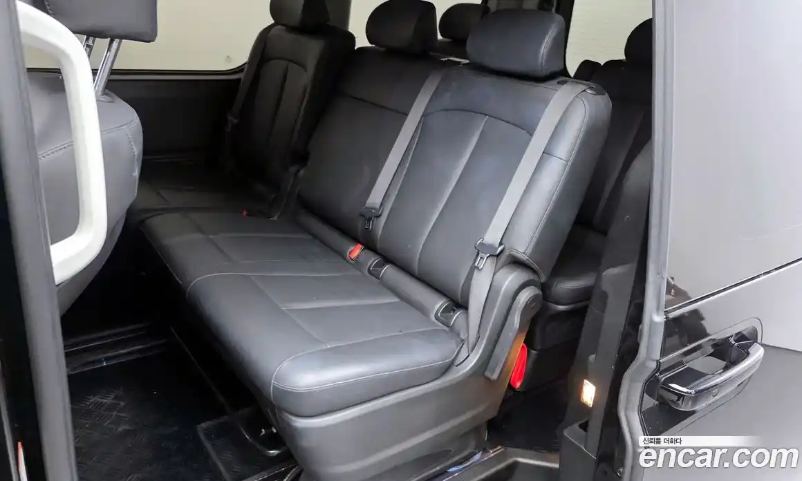 Hyundai Staria 2024 2.2 Автомат в Москве № 107583, фото 9