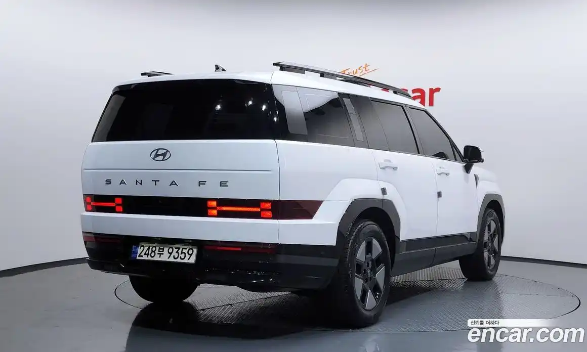 Hyundai Santa Fe 2024 1.6 Автомат в Москве № 107955, фото 4