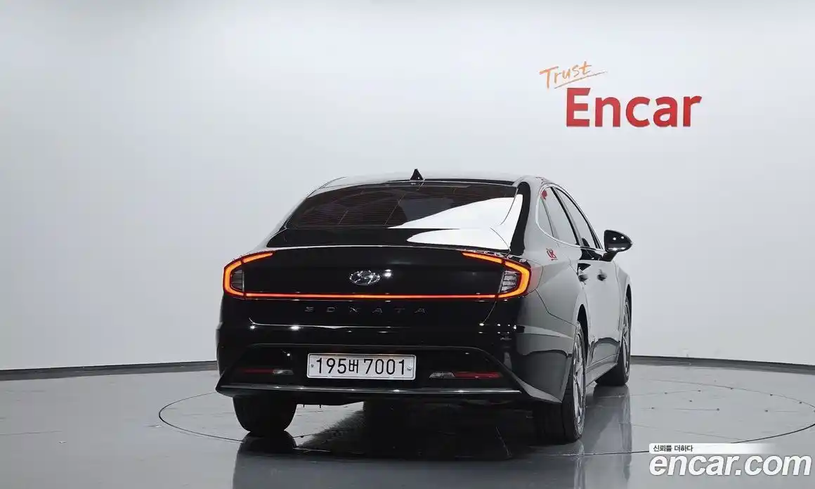 Hyundai Sonata 2021 2.0 Автомат в Москве № 108652, фото 20