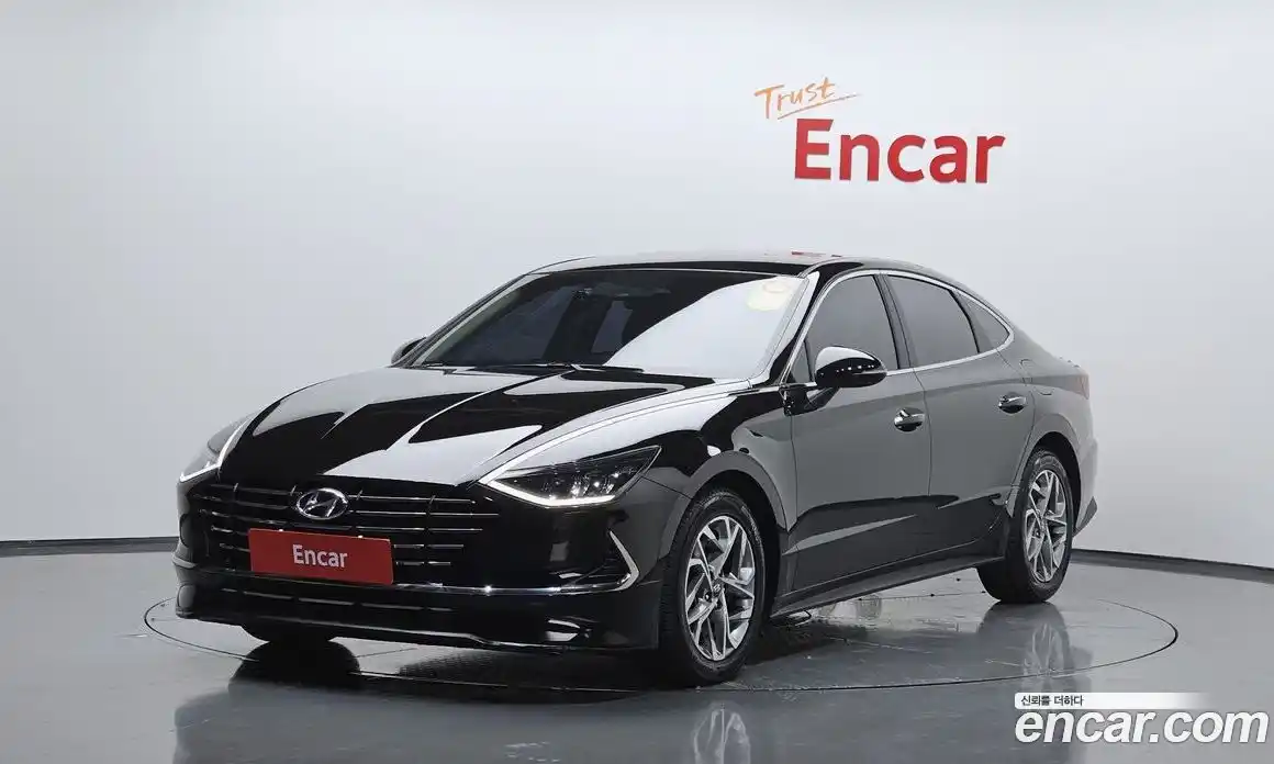 Hyundai Sonata 2021 2.0 Автомат в Москве № 108652, фото 2