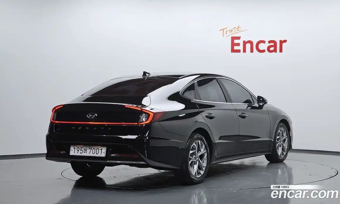 Hyundai Sonata 2021 2.0 Автомат в Москве № 108652, фото 4