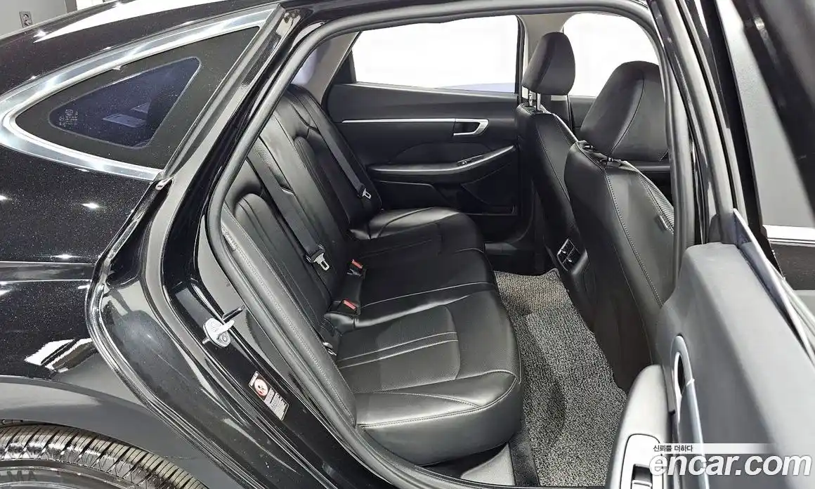 Hyundai Sonata 2021 2.0 Автомат в Москве № 108652, фото 10