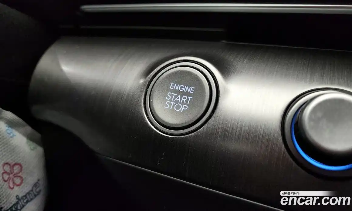 Hyundai Kona 2023 1.6 Автомат в Москве № 109417, фото 18