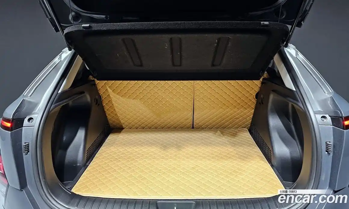 Hyundai Kona 2023 1.6 Автомат в Москве № 109417, фото 9