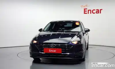 Hyundai Sonata 2022 2.0 Автомат в Москве № 110639, миниатюра 3