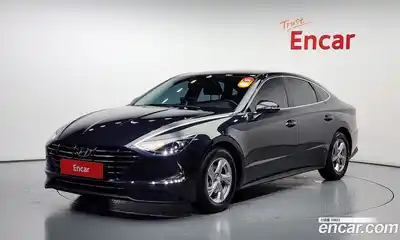 Hyundai Sonata 2022 2.0 Автомат в Москве № 110639, миниатюра 4