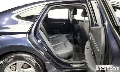 Hyundai Sonata 2022 2.0 Автомат в Москве № 110639, миниатюра 5