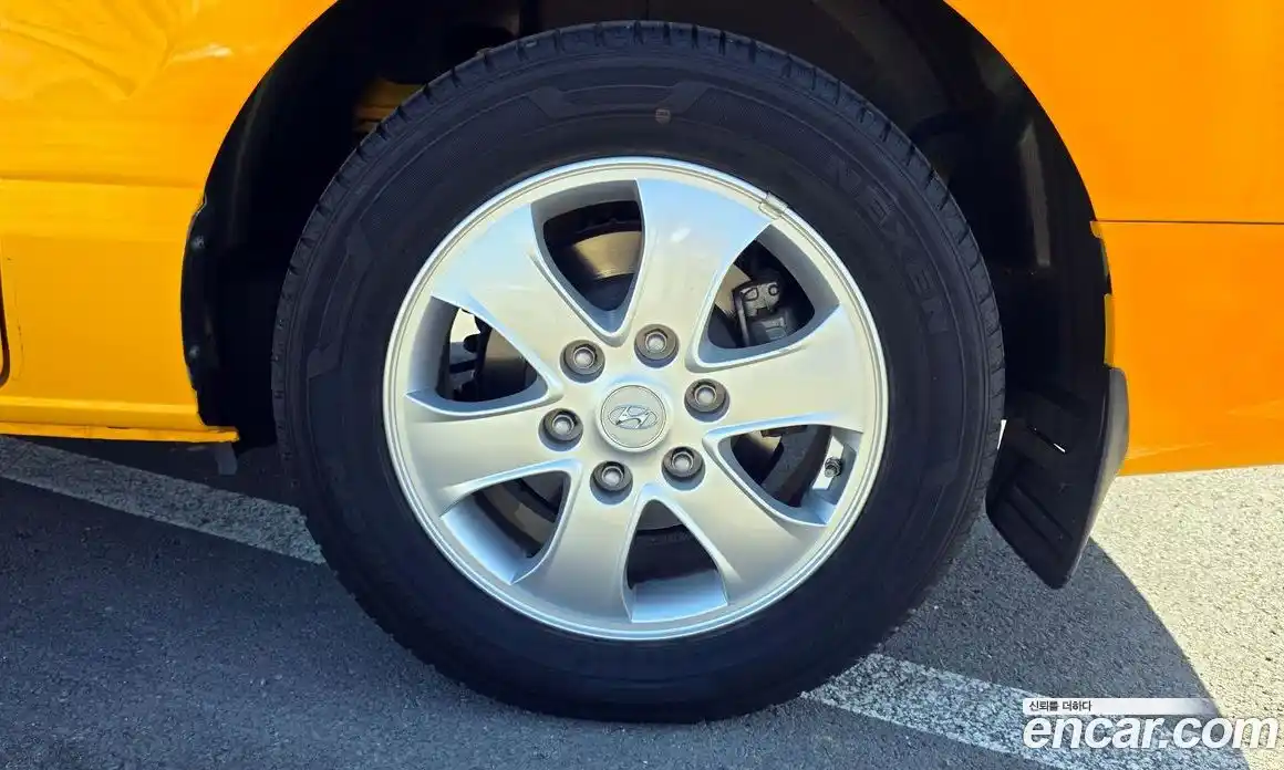 Hyundai Starex 2020 2.4 Автомат в Москве № 113203, фото 14