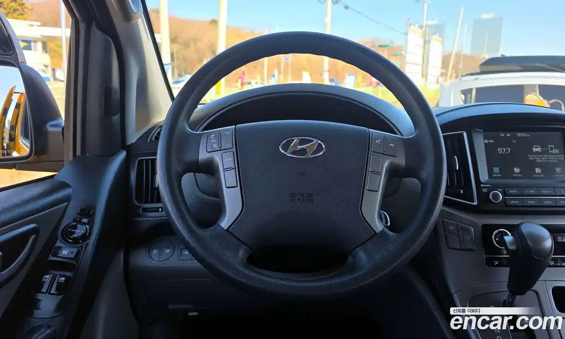 Hyundai Starex 2020 2.4 Автомат в Москве № 113203, фото 8