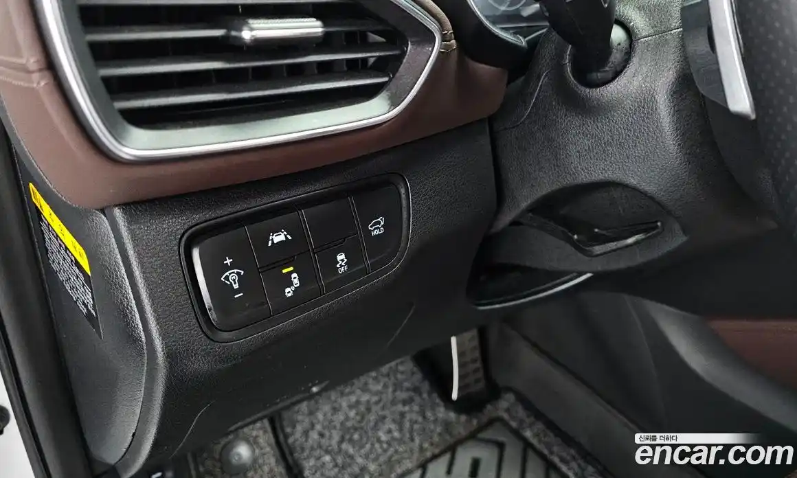 Hyundai Santa Fe 2020 2.0 Автомат в Москве № 114854, фото 11