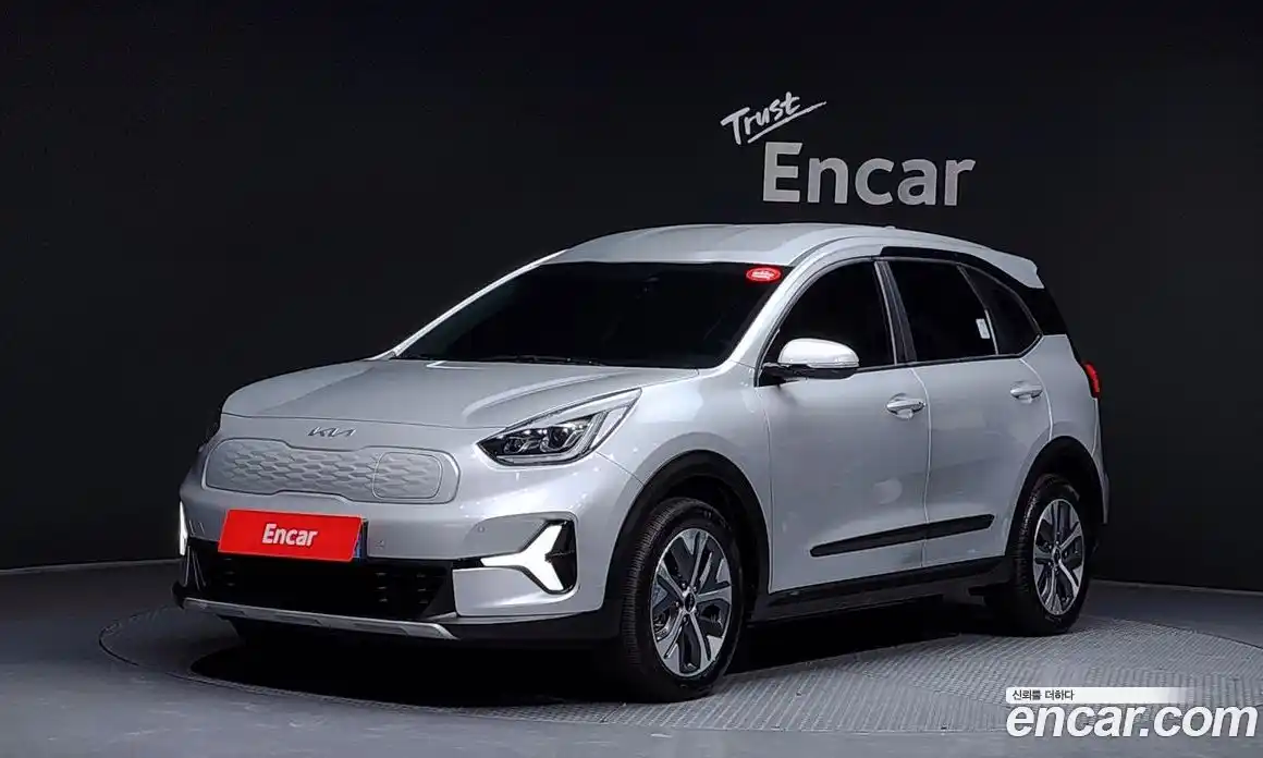 Kia Niro 2023 0.2 Автомат в Москве № 116946, фото 19