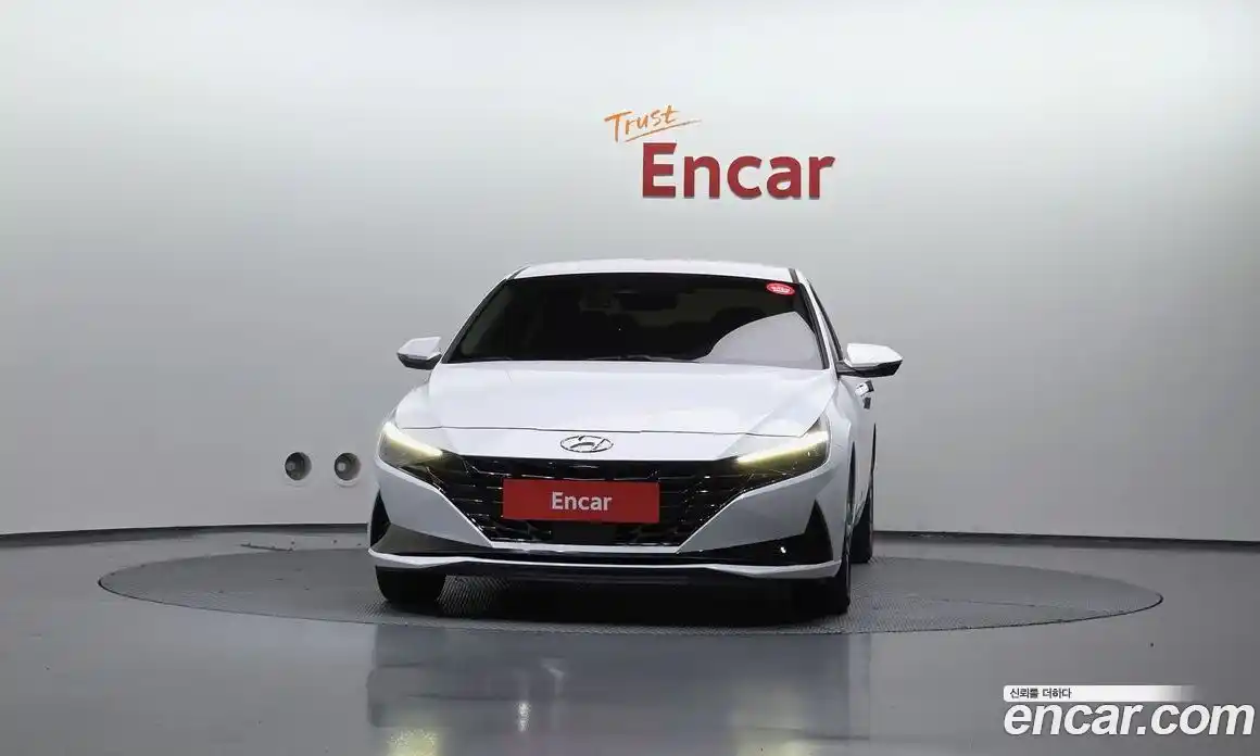 Hyundai Avante 2021 1.6 Автомат в Москве № 118318, фото 8