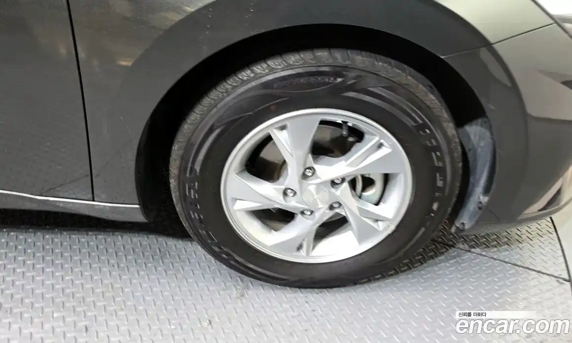 Hyundai Avante 2023 1.6 Автомат в Москве № 119040, фото 12