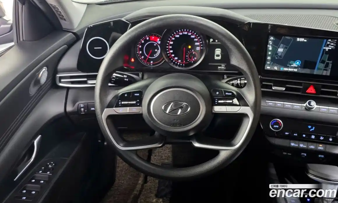 Hyundai Avante 2023 1.6 Автомат в Москве № 119040, фото 19