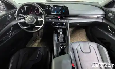 Hyundai Avante 2023 1.6 Автомат в Москве № 119040, миниатюра 2