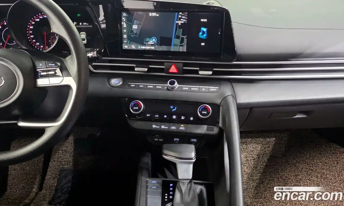 Hyundai Avante 2023 1.6 Автомат в Москве № 119040, фото 4