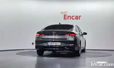 Hyundai Avante 2023 1.6 Автомат в Москве № 119040, миниатюра 6