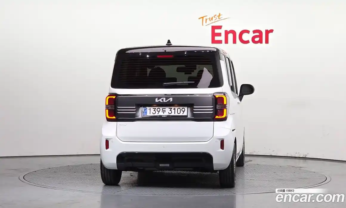 Kia Ray 2023 1.0 Автомат в Москве № 11935, фото 19