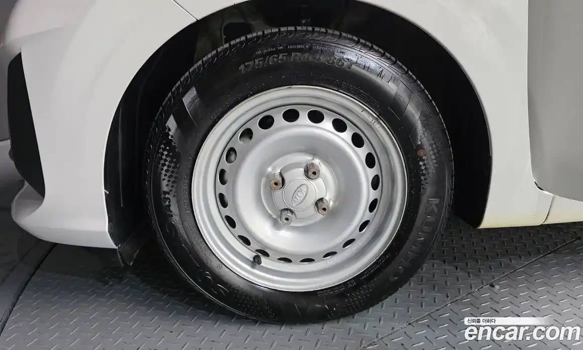 Kia Morning 2021 1.0 Автомат в Москве № 120656, фото 1