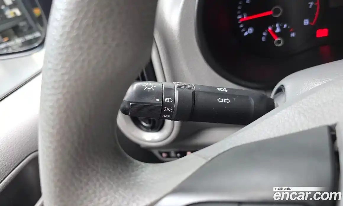 Kia Morning 2021 1.0 Автомат в Москве № 120656, фото 18