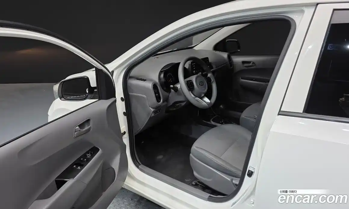 Kia Morning 2021 1.0 Автомат в Москве № 120656, фото 7