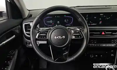 Kia Seltos 2025 1.6 Автомат в Москве № 121069, миниатюра 4
